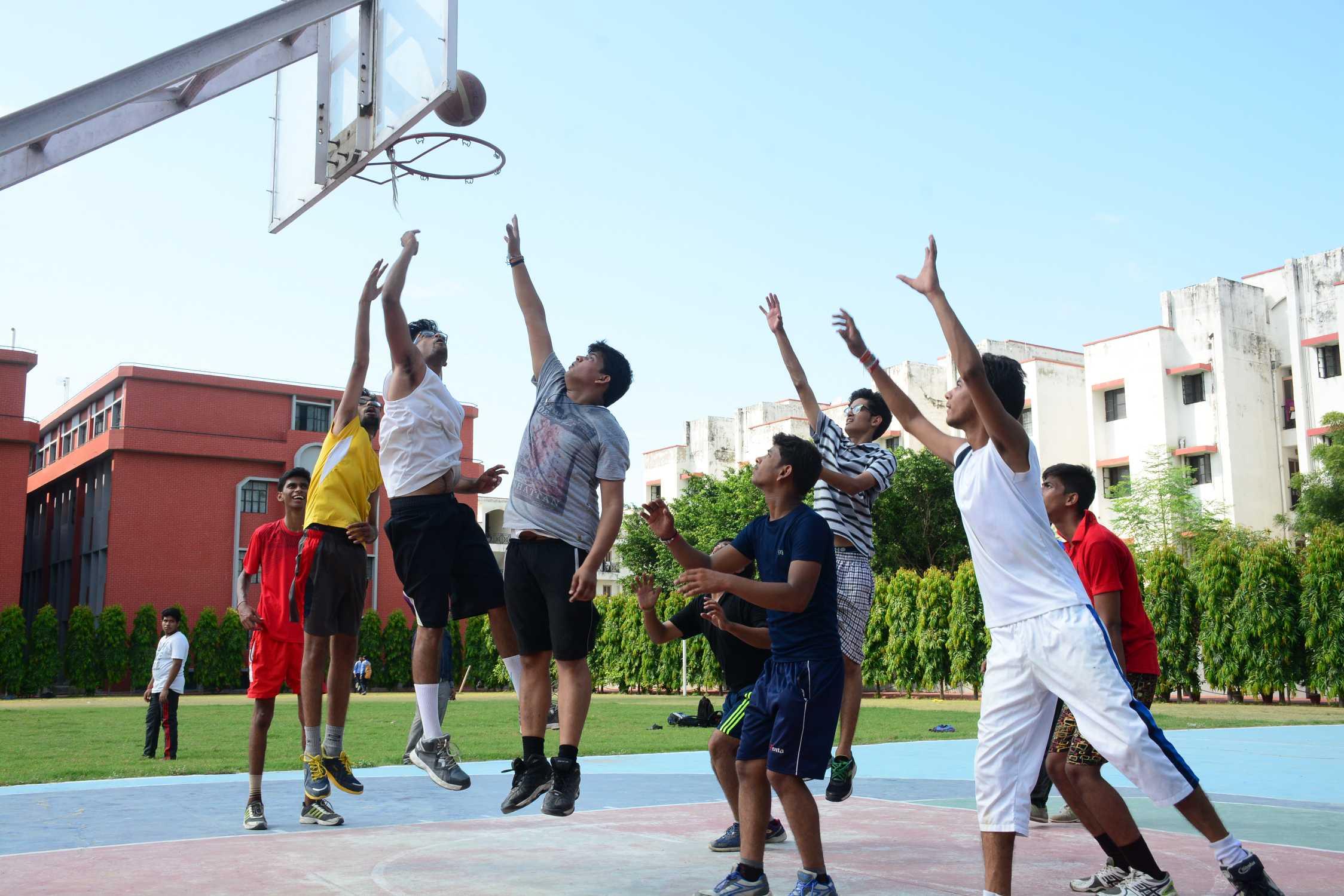 Lucknow Public College of Professional Studies Campus photo 18